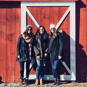 Meet your Posher, Maria